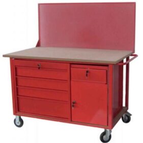 carro-con-banco-y-panel-metalworks